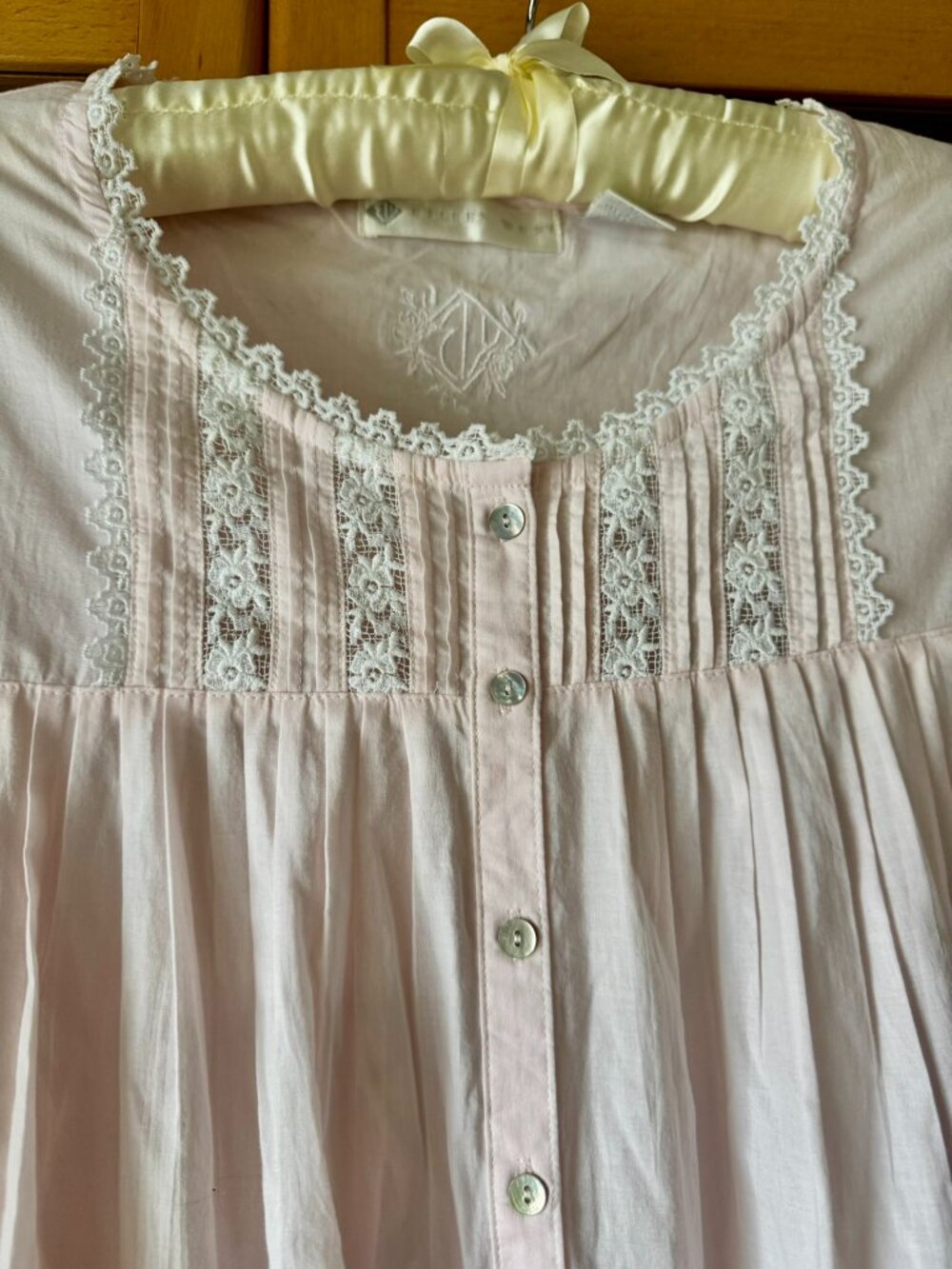 Eileen West Blush Lace Pintuck Full Length Nightgown Cotton NWT Small Oversized - Picture 2 of 11